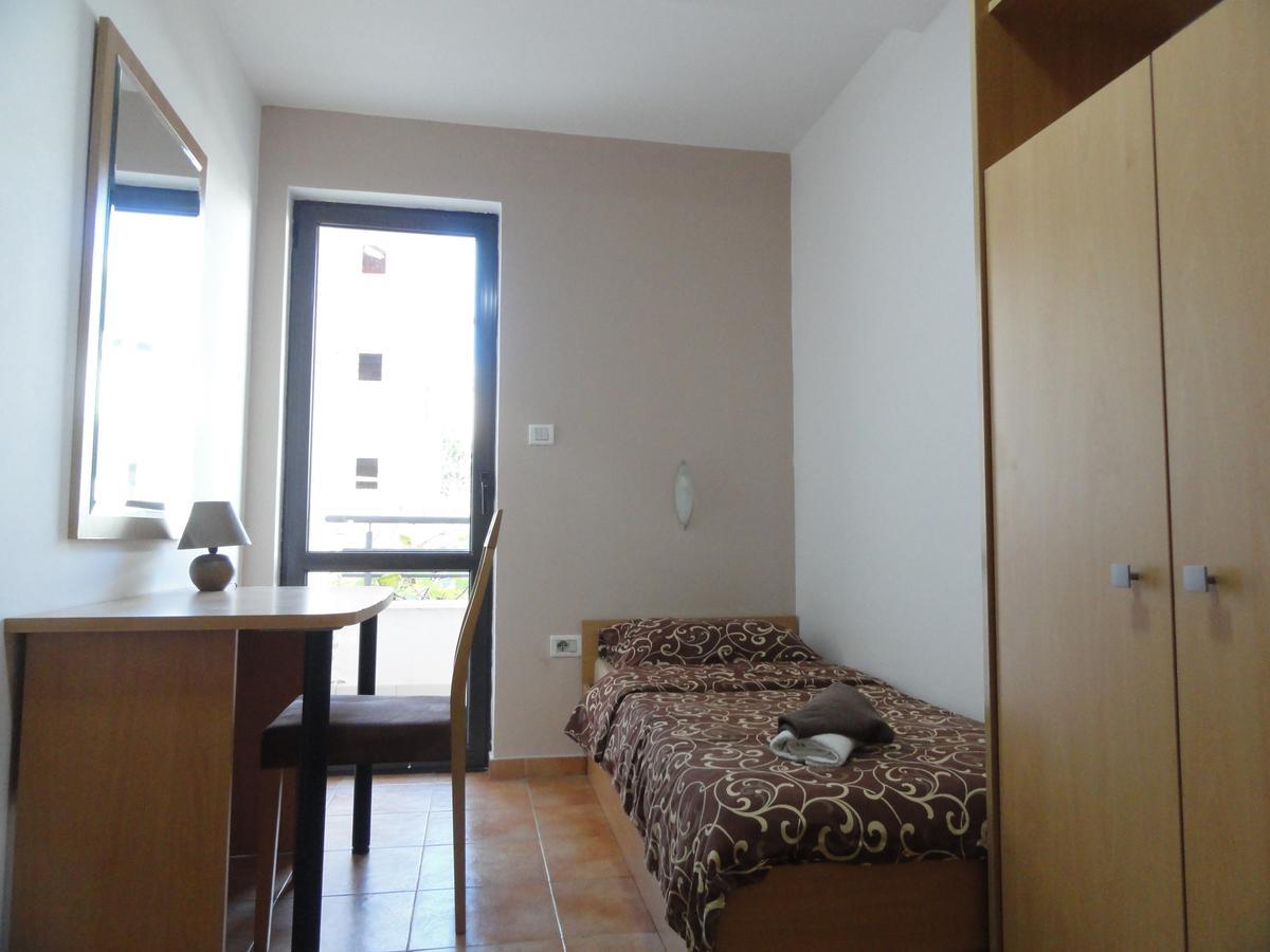 Apartments Mare Budva Phòng bức ảnh