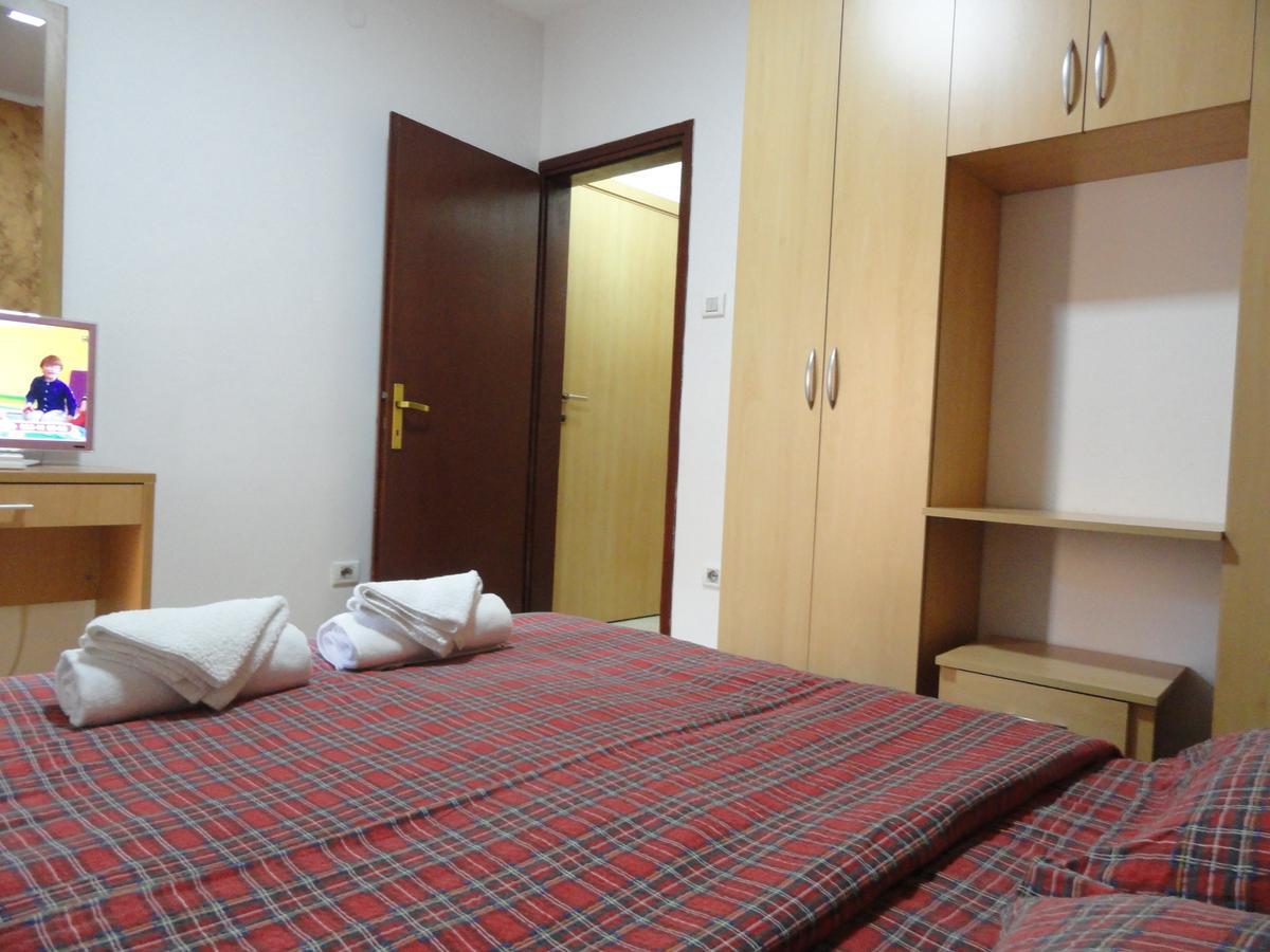 Apartments Mare Budva Phòng bức ảnh