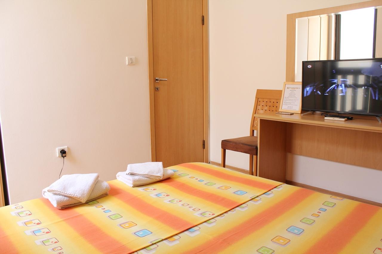 Apartments Mare Budva Phòng bức ảnh