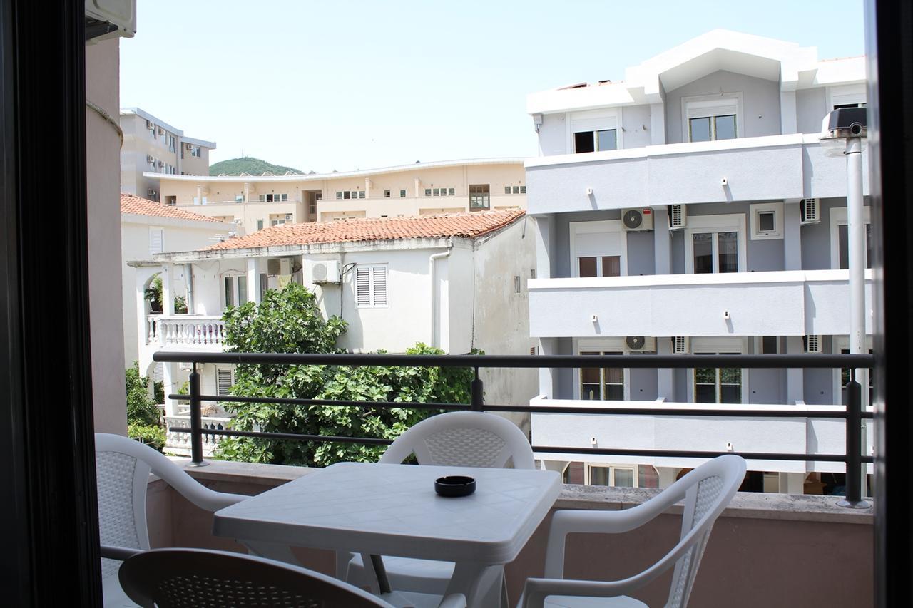 Apartments Mare Budva Phòng bức ảnh